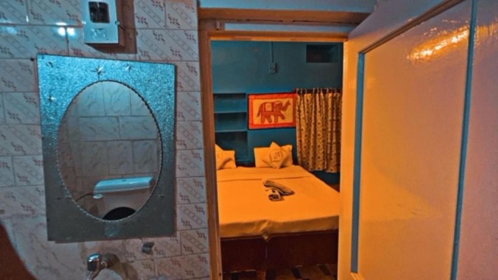 Rumi'S Guest House 斋沙默尔 外观 照片